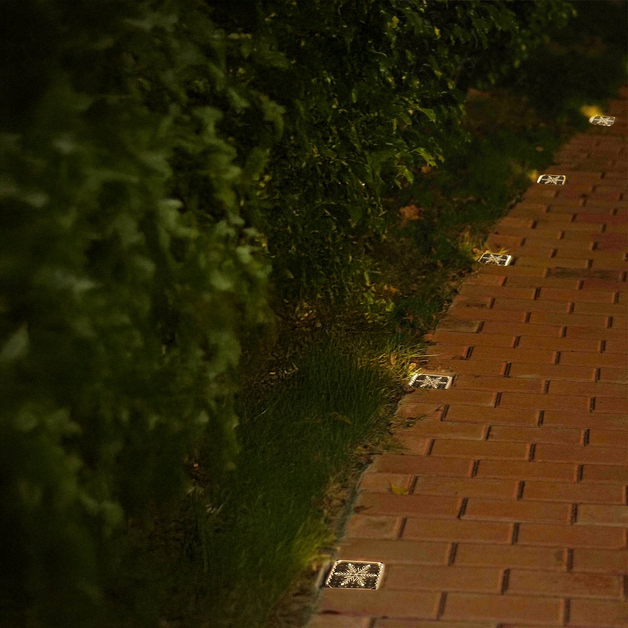 Dusk-to-Dawn Outdoor Light