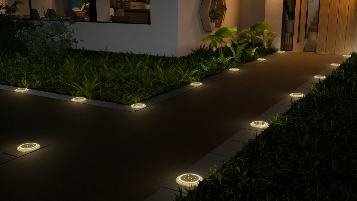 Solar Powered Lights for Decking​