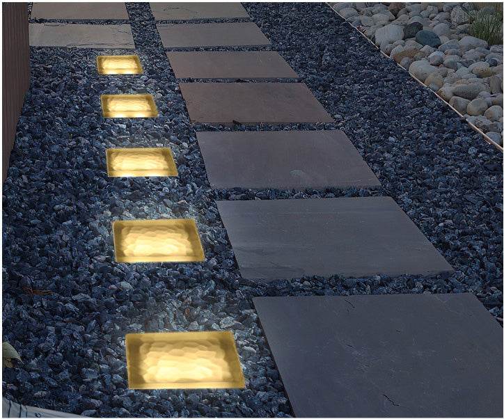outdoor path lighting solar